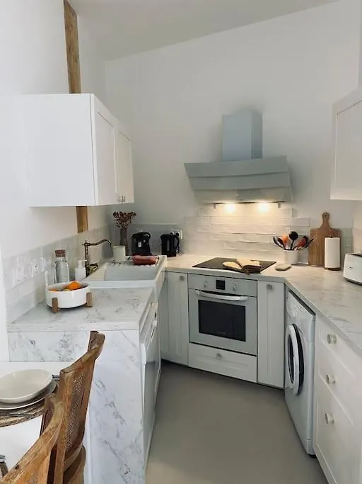 T2 L'Evasion - Terrasse - Parking Gratuit - Climatisation Apartment Bagneres-de-Bigorre France