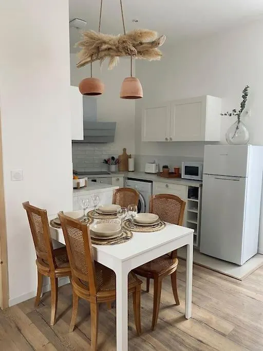 T2 L'Evasion - Terrasse - Parking Gratuit - Climatisation Apartment Bagneres-de-Bigorre 0*,  France
