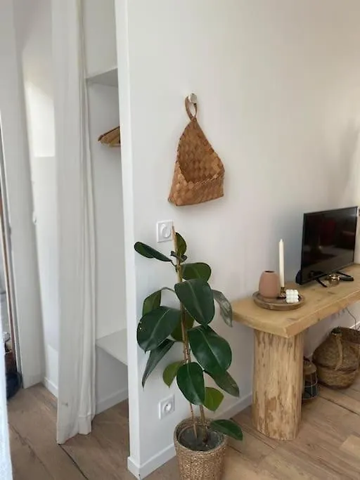 T2 L'Evasion - Terrasse - Parking Gratuit - Climatisation Apartment Bagneres-de-Bigorre France